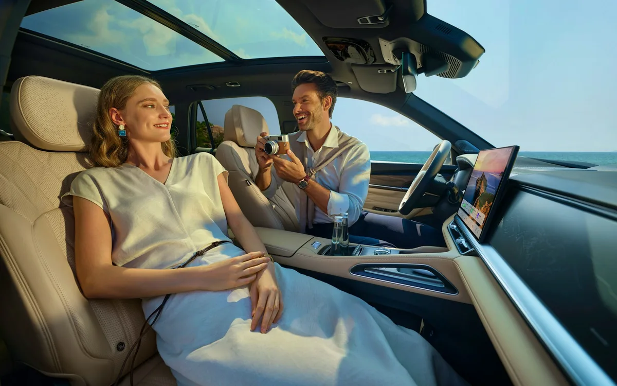 Interior oficial del Geely Monjaro EM-i en España