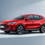 MG ZS Hybrid+ rojo visto desde el lateral delantero